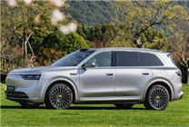 問界M8車型預訂訂單累計超10萬臺 余承東：感謝10萬個家庭支持